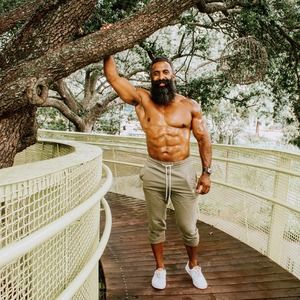 Meet your Posher, Jonathan